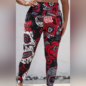 Skull leggings NWOT